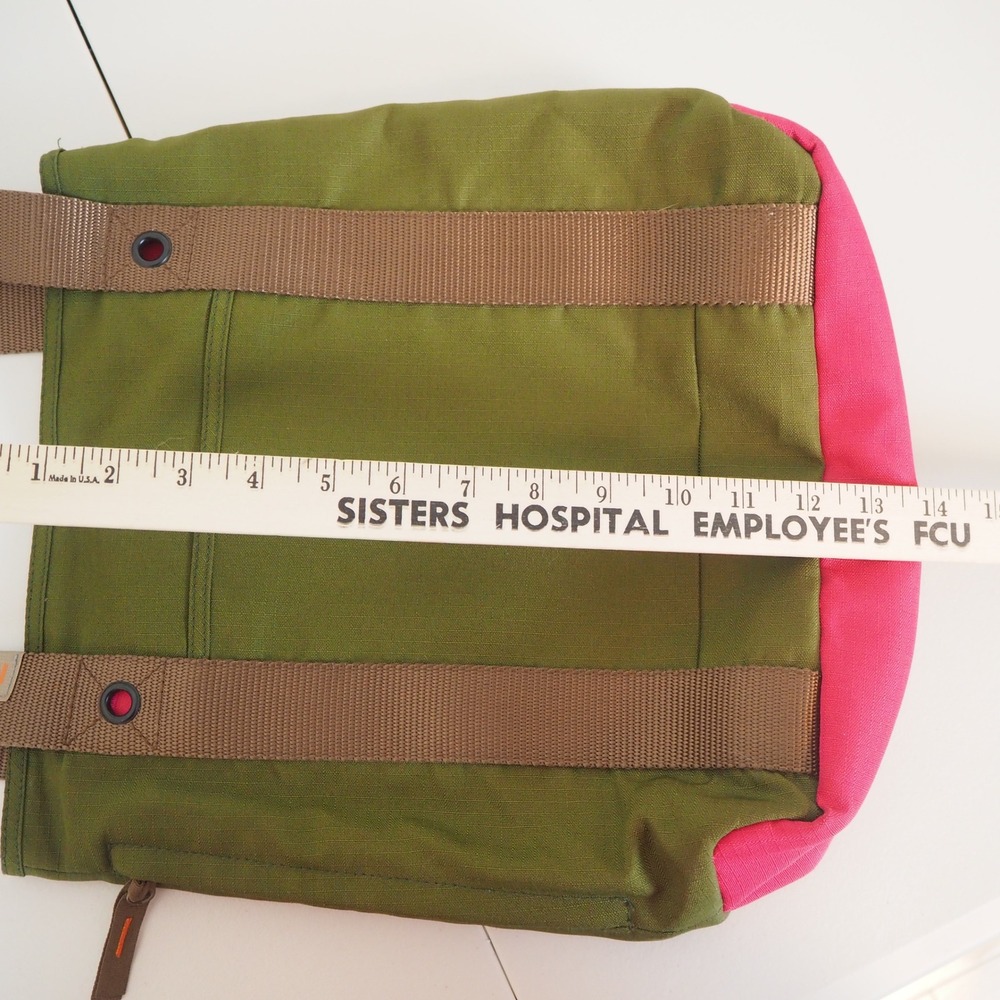 III Parcel Urban Utility Shoulder Tote Green Pink Ripstop Nylon Gorpcore Pouch - Picture 9 of 14